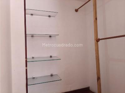 Apartamento en venta en Santa Barbara Central, Bogotá · foto 5 de 8