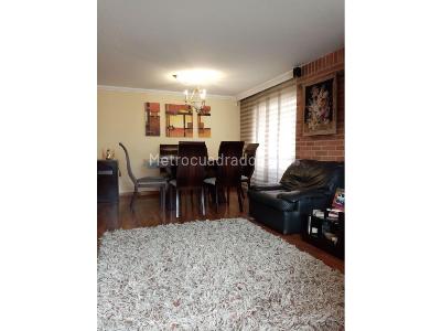 Apartamento en venta en Chico Norte Iii, Bogotá · foto 3 de 10