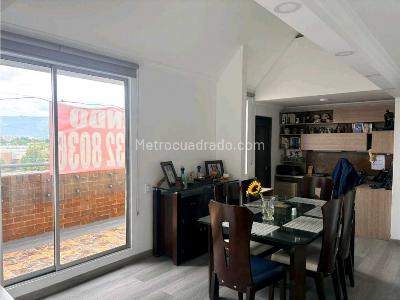 Apartamento de 3 alcobas en venta en Casa Blanca, Bogotá, 147 m² · foto 4 de 20
