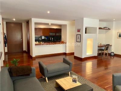 Apartamento de 1 alcoba en venta en Chico Reservado, Bogotá, 98 m² · foto 2 de 11