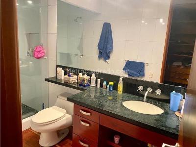 Apartamento de 1 alcoba en venta en Chico Reservado, Bogotá, 98 m² · foto 8 de 11