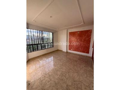 Casa de 3 alcobas en venta en La Esperanza, Girardot, 230 m² · foto 4 de 15