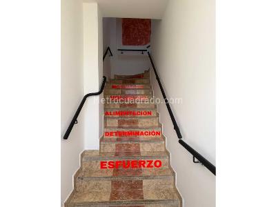Casa de 3 alcobas en venta en La Esperanza, Girardot, 230 m² · foto 12 de 15