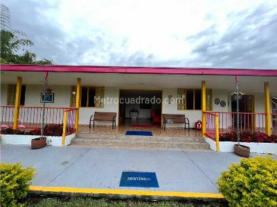 Casa de 4 alcobas en venta en Caimo, Armenia, 350 m² · foto 17 de 18