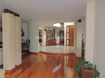 Casa de 3 alcobas en venta en Guaymaral, Bogotá, 425 m² · foto 9 de 14