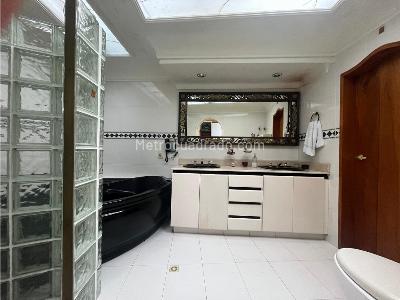 Casa en venta en La Camelia, Manizales · foto 7 de 18