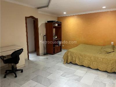 Casa en venta en La Camelia, Manizales · foto 8 de 18