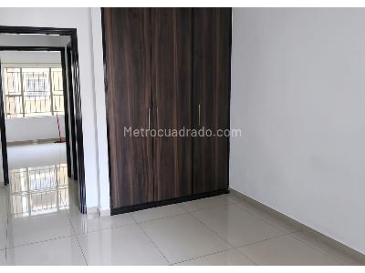 Apartamento en venta en Sur, Cali · foto 5 de 9