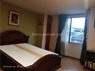 Apartamento en venta en Alhambra, Bogotá · foto 5 de 18