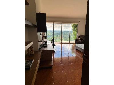 Casa de 3 alcobas en arriendo en Cerritos, Pereira, 401 m² · foto 7 de 20