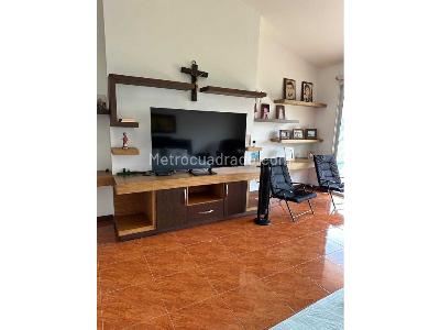 Casa de 3 alcobas en arriendo en Cerritos, Pereira, 401 m² · foto 8 de 20