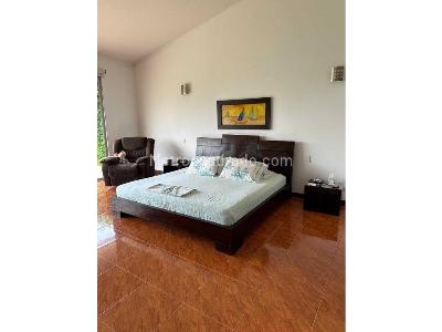 Casa de 3 alcobas en arriendo en Cerritos, Pereira, 401 m² · foto 9 de 20