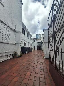 Casa de 5 alcobas en venta en Teusaquillo, Bogotá, 780 m² · foto 3 de 19