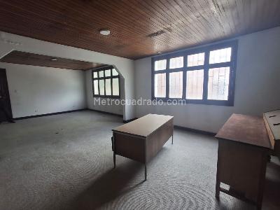 Casa de 5 alcobas en venta en Teusaquillo, Bogotá, 780 m² · foto 6 de 19