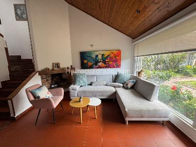 Casa en venta en Los Tulipanes, Chía · foto 2 de 18