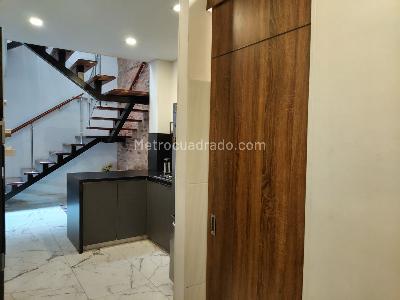 Casa de 5 alcobas en venta en Chapinero Occidental, Bogotá, 296 m² · foto 10 de 20