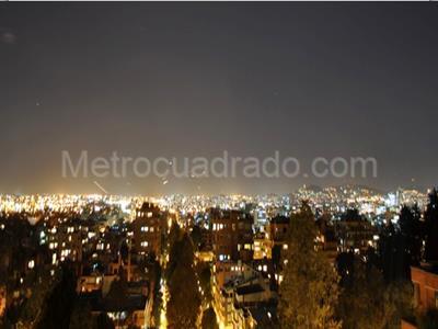 Apartamento en venta en El Refugio, Bogotá · foto 2 de 4