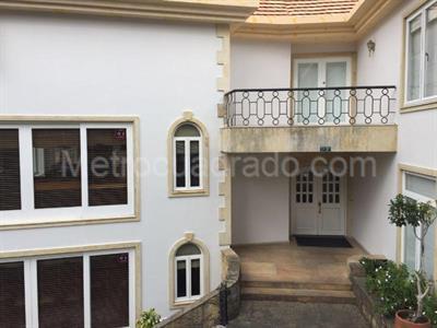 Casa en venta en Santa Ana, Bogotá · foto 2 de 7
