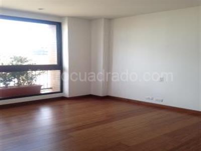 Apartamento de 3 alcobas en venta en Chico Reservado, Bogotá, 290 m² · foto 10 de 16