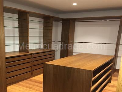 Apartamento de 3 alcobas en venta en Chico Reservado, Bogotá, 290 m² · foto 16 de 16