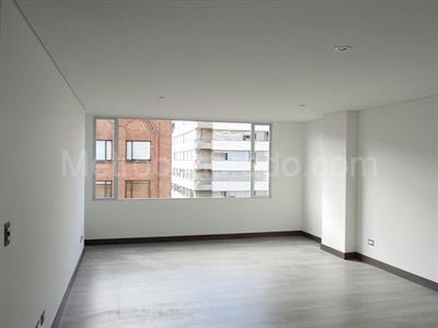 Apartamento de 3 alcobas en venta en Bella Suiza Alta, Bogotá, 202 m² · foto 4 de 6