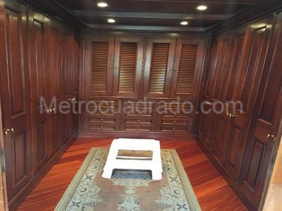 Apartamento en venta en Los Rosales, Bogotá · foto 18 de 20
