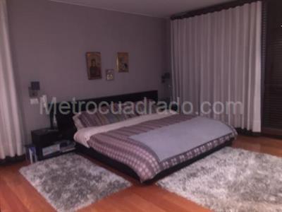 Apartamento de 3 alcobas en venta en Bosque Medina, Bogotá, 302 m² · foto 17 de 19