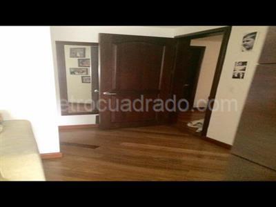 Apartamento en venta en Santa Barbara Occidental, Bogotá · foto 7 de 17