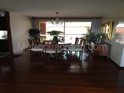 Apartamento de 3 alcobas en venta en Miracolina, Bogotá, 240 m² · foto 3 de 19