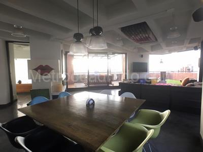 Apartamento de 3 alcobas en venta en Los Rosales, Bogotá, 450 m² · foto 2 de 20