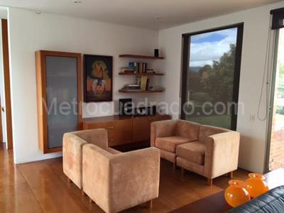 Casa de 4 alcobas en venta en San Simon, Bogotá, 400 m² · foto 5 de 20