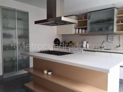 Casa de 4 alcobas en venta en San Simon, Bogotá, 400 m² · foto 9 de 20