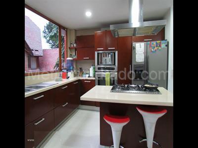 Casa de 3 alcobas en venta en Altos De Suba, Bogotá, 370 m² · foto 6 de 17