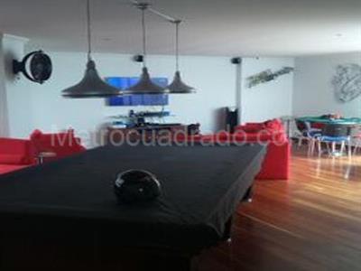 Casa de 4 alcobas en venta en San Jose De Bavaria, Bogotá, 685 m² · foto 4 de 18