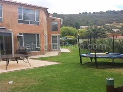 Casa de 4 alcobas en venta en San Jose De Bavaria, Bogotá, 685 m² · foto 8 de 18