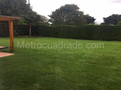 Casa de 5 alcobas en venta en San Simon, Bogotá, 2000 m² · foto 3 de 20