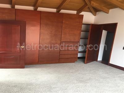 Casa de 5 alcobas en venta en San Simon, Bogotá, 2000 m² · foto 10 de 20