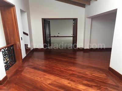 Casa de 5 alcobas en venta en San Simon, Bogotá, 2000 m² · foto 11 de 20