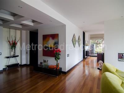 Apartamento en venta en Santa Barbara Alta, Bogotá · foto 7 de 11