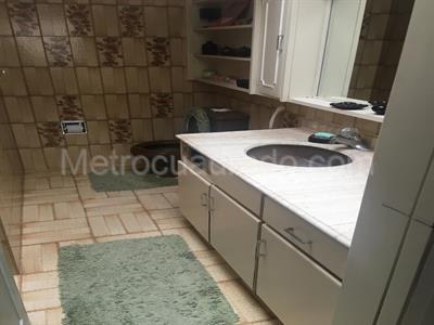 Apartamento en venta en Santa Barbara, Bogotá · foto 13 de 17