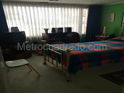 Apartamento en venta en Santa Barbara, Bogotá · foto 8 de 17