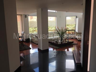 Casa en venta en Camino De Arrayanes, Bogotá · foto 2 de 19