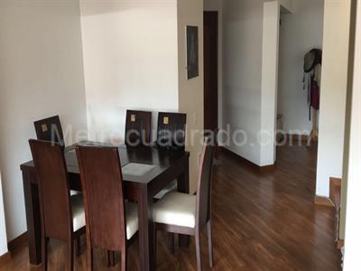 Apartamento en venta en Santa Barbara Central, Bogotá · foto 2 de 4