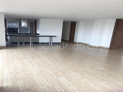 Apartamento en venta en Santa Paula, Bogotá · foto 2 de 18