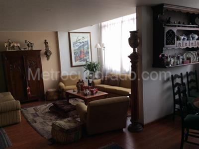 Apartamento de 2 alcobas en venta en Santa Ana Occidental, Bogotá, 166 m² · foto 3 de 17