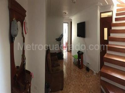 Apartamento en venta en Niza, Bogotá · foto 2 de 5