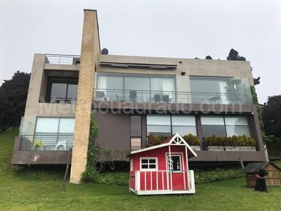 Casa de 3 alcobas en arriendo en Bogotá, 388 m² · foto 10 de 10
