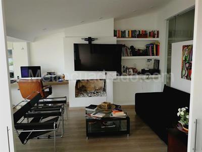 Apartamento de 3 alcobas en venta en Chico El Refugio, Bogotá, 270 m² · foto 3 de 10