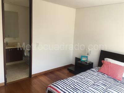 Casa de 3 alcobas en venta en Cerros De Suba, Bogotá, 290 m² · foto 15 de 20