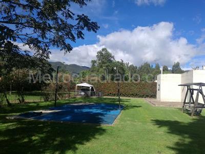 Casa de 4 alcobas en venta en San Simon, Bogotá, 440 m² · foto 19 de 20